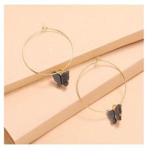 NEW 🌸 Black Butterfly Gold hoop Earrings